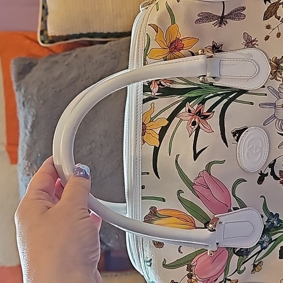 GUCCI RARE Auth. HTF Vtg Flora Canvas Satchel - Picture 14 of 16